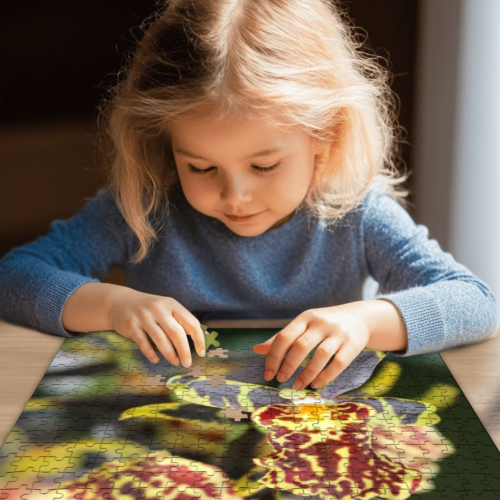 Orchid, Singapore; Wooden Jigsaw Puzzle 500 pcs (Vertical)