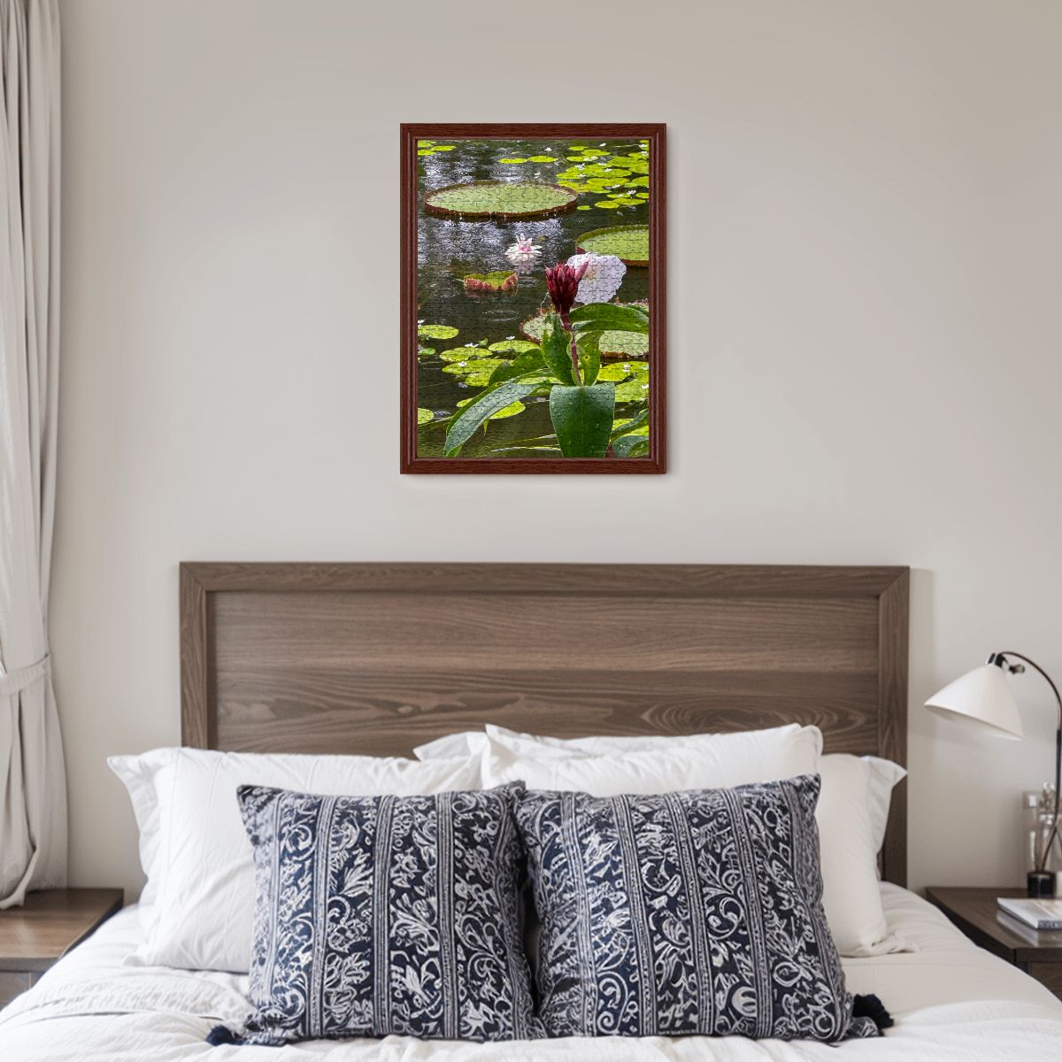 Lily Pond, Singapore; Wooden Jigsaw Puzzles 500 pcs (Vertical)