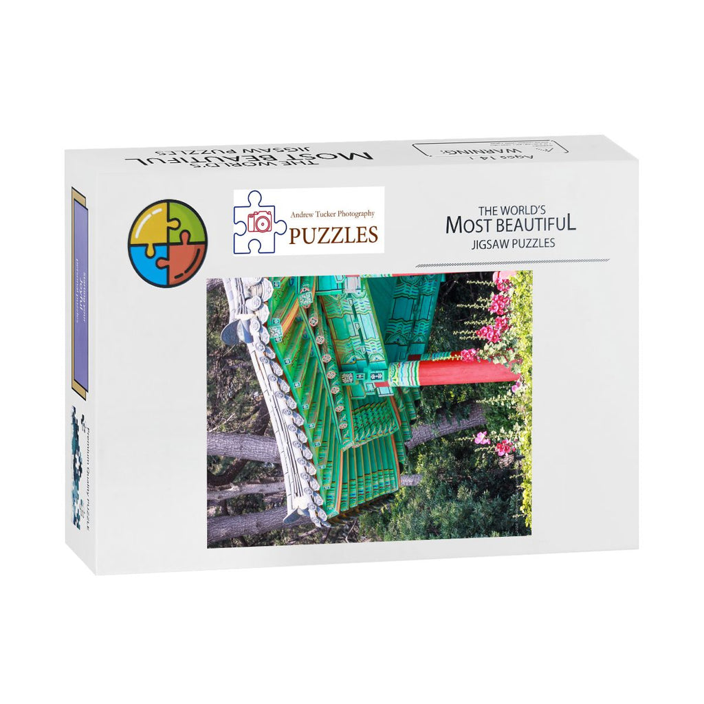 Traditional coastal pavilion located on Dongbaekseom Island, South Korea; Wooden Jigsaw Puzzles 500 pcs (Vertical)