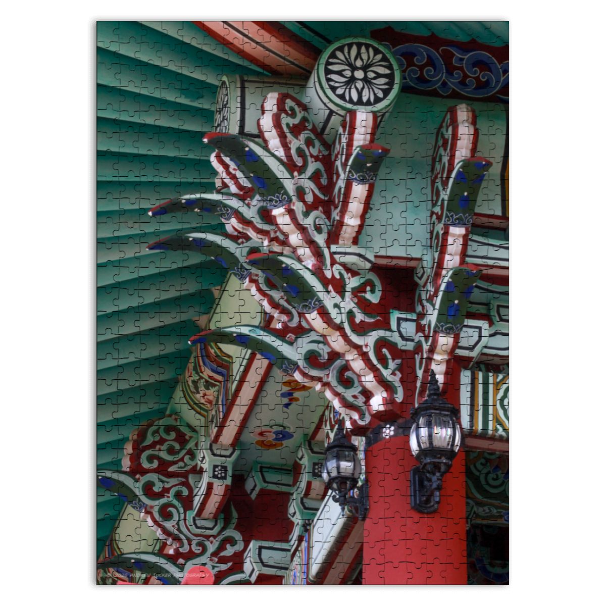 Korean Temple Soffit 2, South Korea, Wooden Jigsaw Puzzles 500 pcs (Vertical)